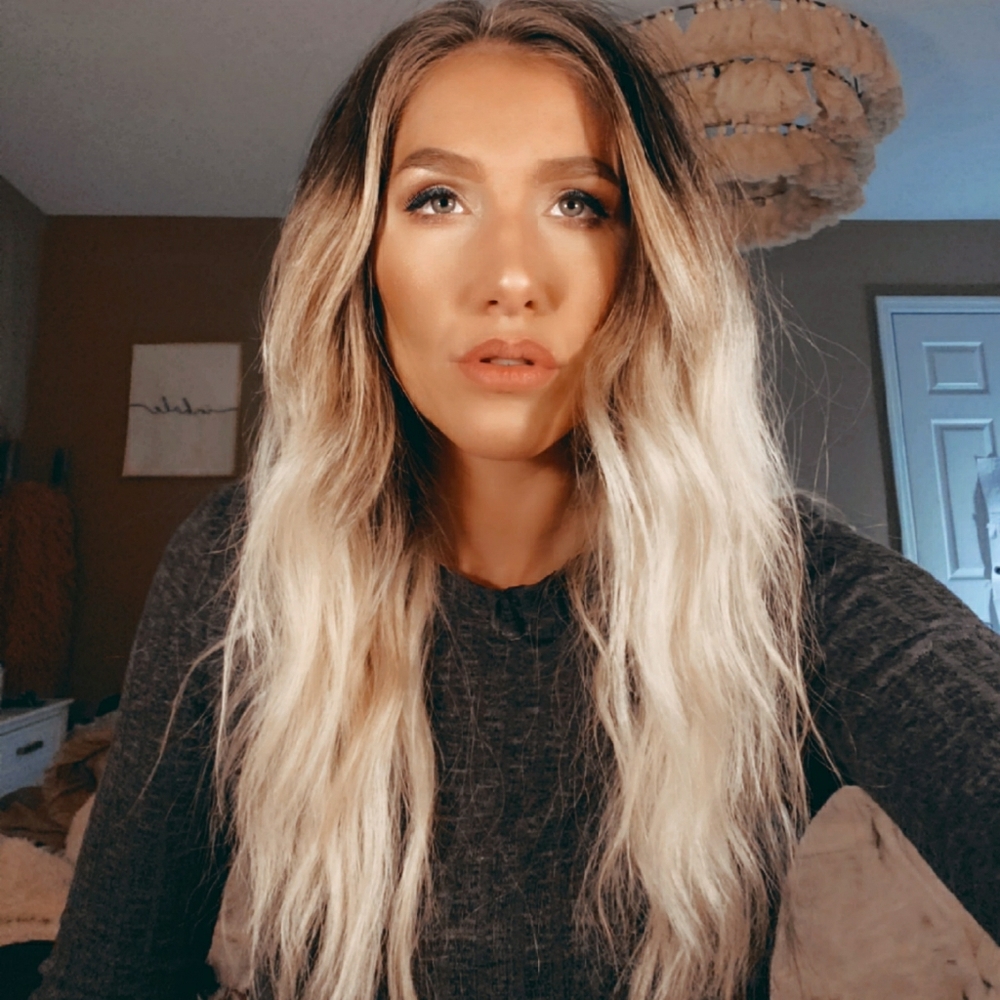 Meet your Posher, Nicole